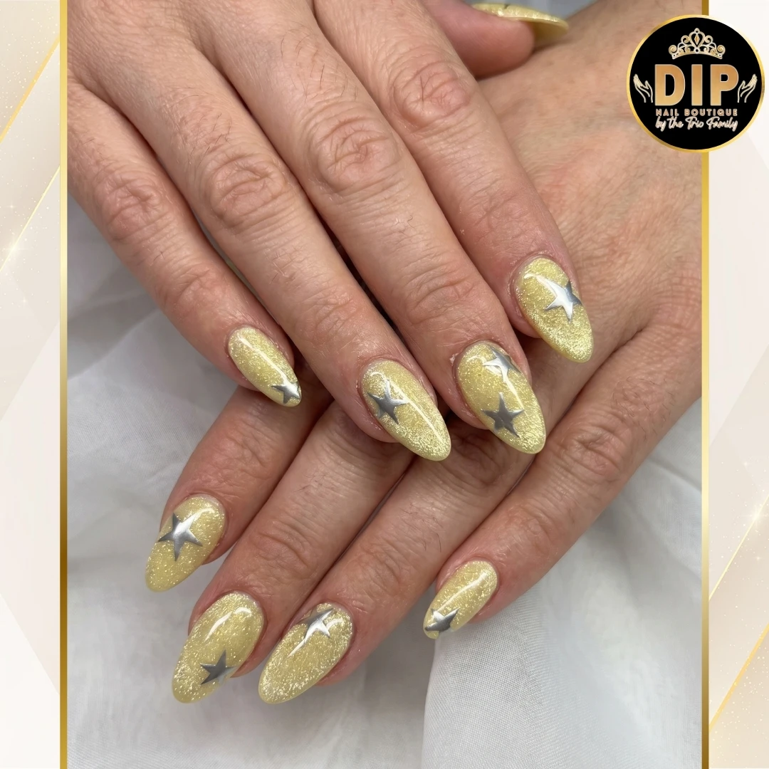 Dip Nail Art